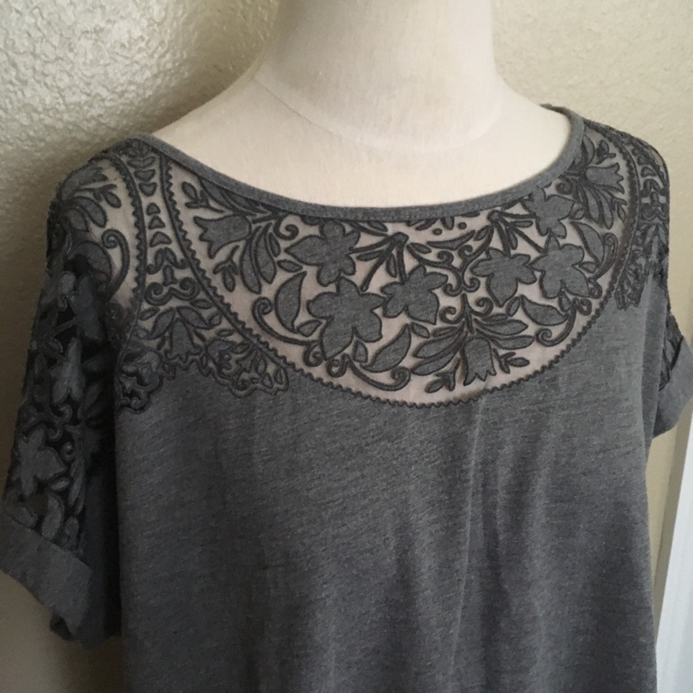 Ava & Viv Grey T-shirt